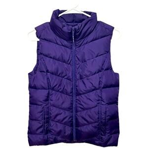 Land’s End purple goose down filled puffer vest. Size XS (2-4)
